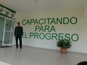 Entrada del CTC El Seibo